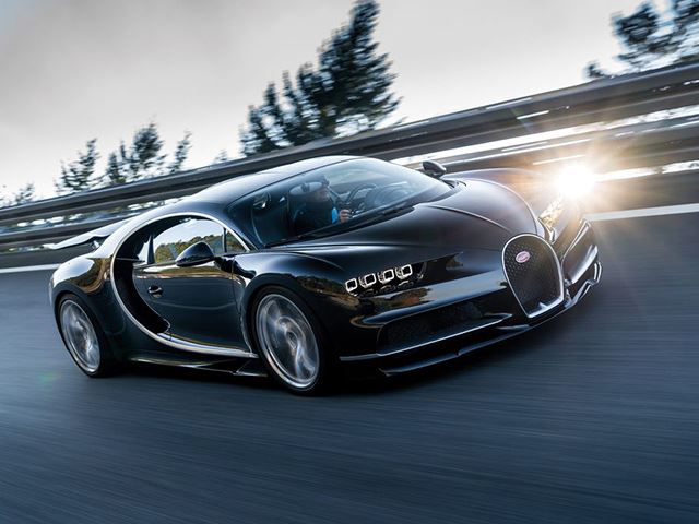 360-градусный тур по салону Bugatti Chiron